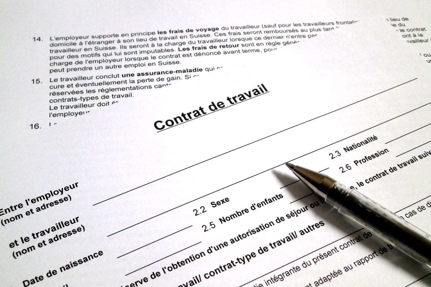 contrat-travail-clause-non-concurrence